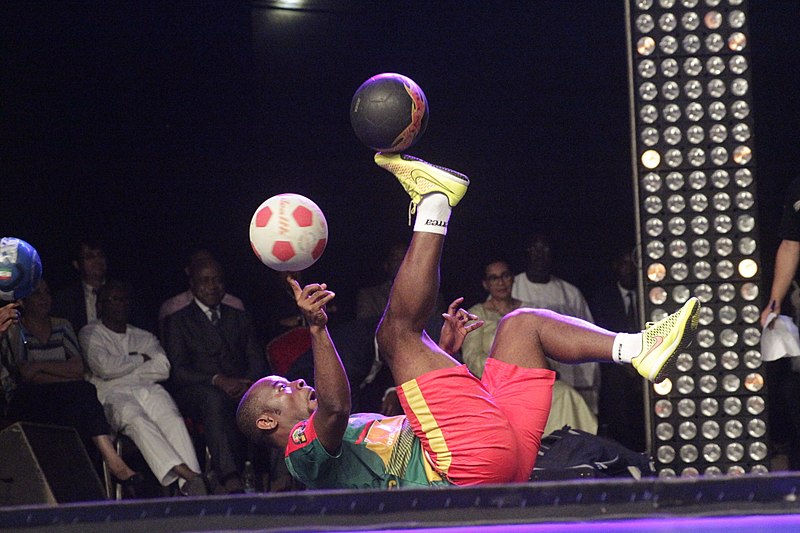 2019-02-15_ARNM_Jongleur Abidjan